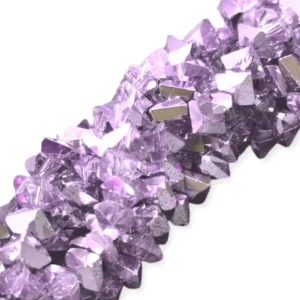 Бусины Swarovski огранка треугольник 6 мм Ø 1 мм 30 см (+-85 шт.) Сиреневый полупрозрачный металлик