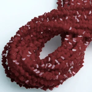 Бусины Swarovski огранка треугольник 6 мм Ø 1 мм 30 см (+-85 шт.) Бордовый темный непрозрачный