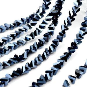 Бусины Swarovski огранка треугольник 4 мм Ø 1 мм 35 см (+-130 шт.) Синий темный металлик