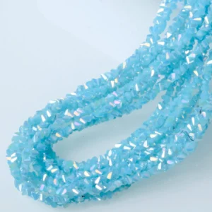 Бусины Swarovski огранка треугольник 6 мм Ø 1 мм 35 см (+-85 шт.) Небесный АВ
