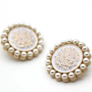 Гудзик Vintage pearls LuxFabric на ніжці метал/емаль 18 мм 1 шт. Білий