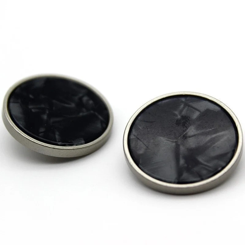 Гудзик Pearl сircle thin LuxFabric на ніжці метал 22 мм 1 шт. Чорний